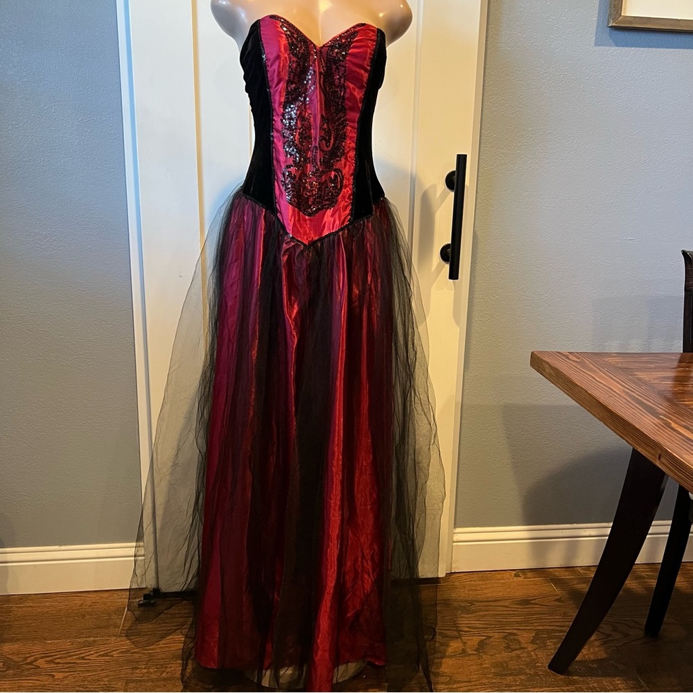 Spirit Halloween adult womens L costume sequin mesh maxi dress black & red gown